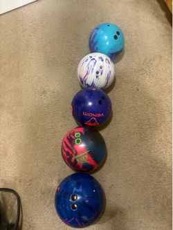 Bowling balls for sale. ( Read description)
