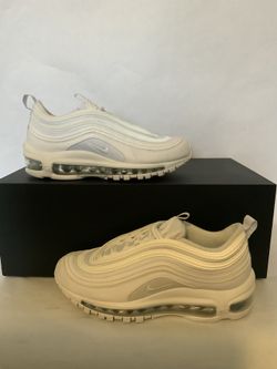 NIKE AIR MAX 97 GS Running Sneakers Women 5.5 Triple White / Silver 921522-104 EUC