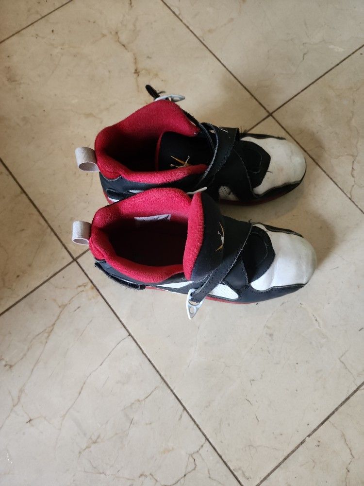 Jordan 8 Kid Size 2.5