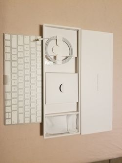 Genuine Apple Magic Keyboard & Magic Mouse 2 Bundle