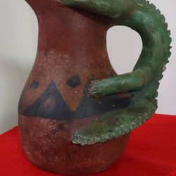 Vintage Hand made and Painted  Clay  Pitcher Iguana  Handle lizard Pottery;10" Tall; weight 4.54lb.