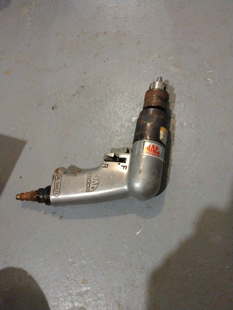 Mac Tools 3/8ths Reversible Drill