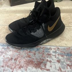 Like New Size 12 - Nike Air Precision 2 Black