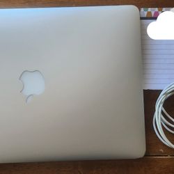 MacBook Air 2017 13"  