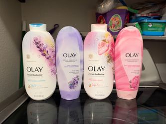 Brand new Olay bundle (4) for ($20)(Cash only)(price is firm)