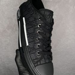 Dior Shoes