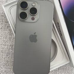 iPhone 15 Pro 128gb T-Mobile Metro 