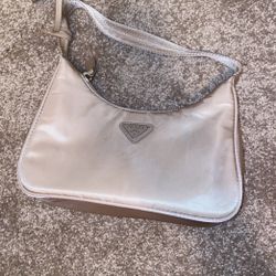 Prada Pink Crystal Re Edition Crossbody Bag for Sale in Queen Creek, AZ -  OfferUp