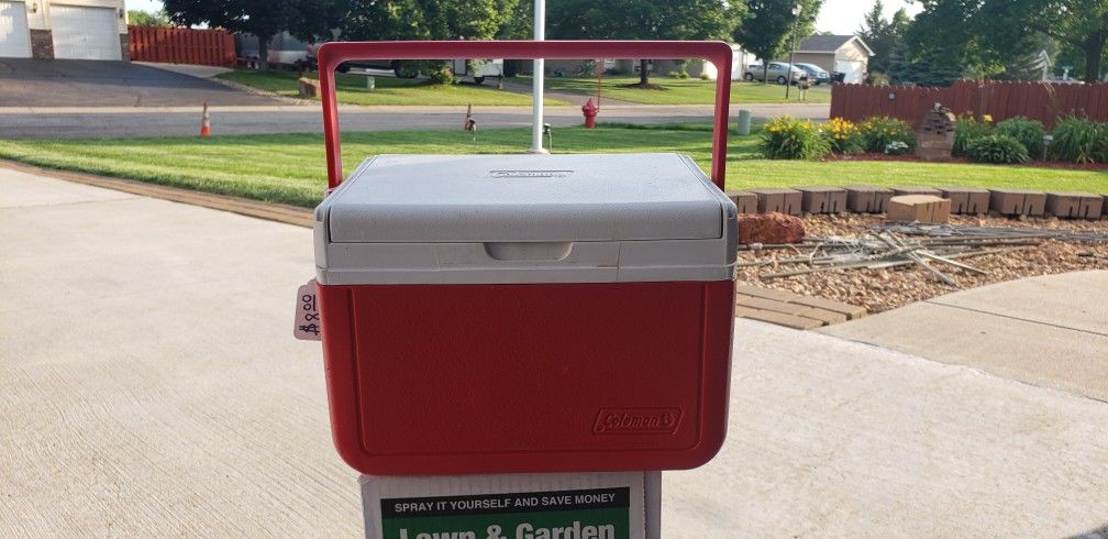 Coleman Small Cooler Lunch Box Size