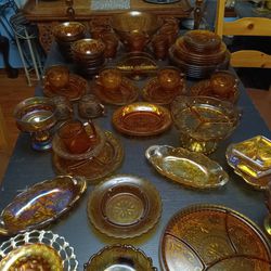 Vintage Amber Sunflower Glass/Dish Set