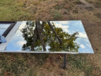 Lot of 2 mirrors