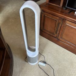 Dyson Tower Fan with remote 