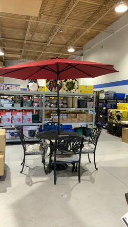5PC 42” Cast Aluminum Set With Cushions $799.99