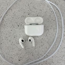 Apple Airpods 3rd Generation Wireless Earbuds