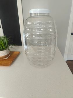 Used 5 gallon clear plastic container for drinks