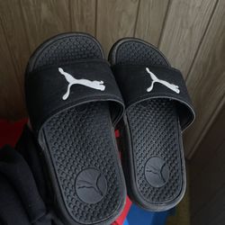 KIDS PUMA SLIDES 