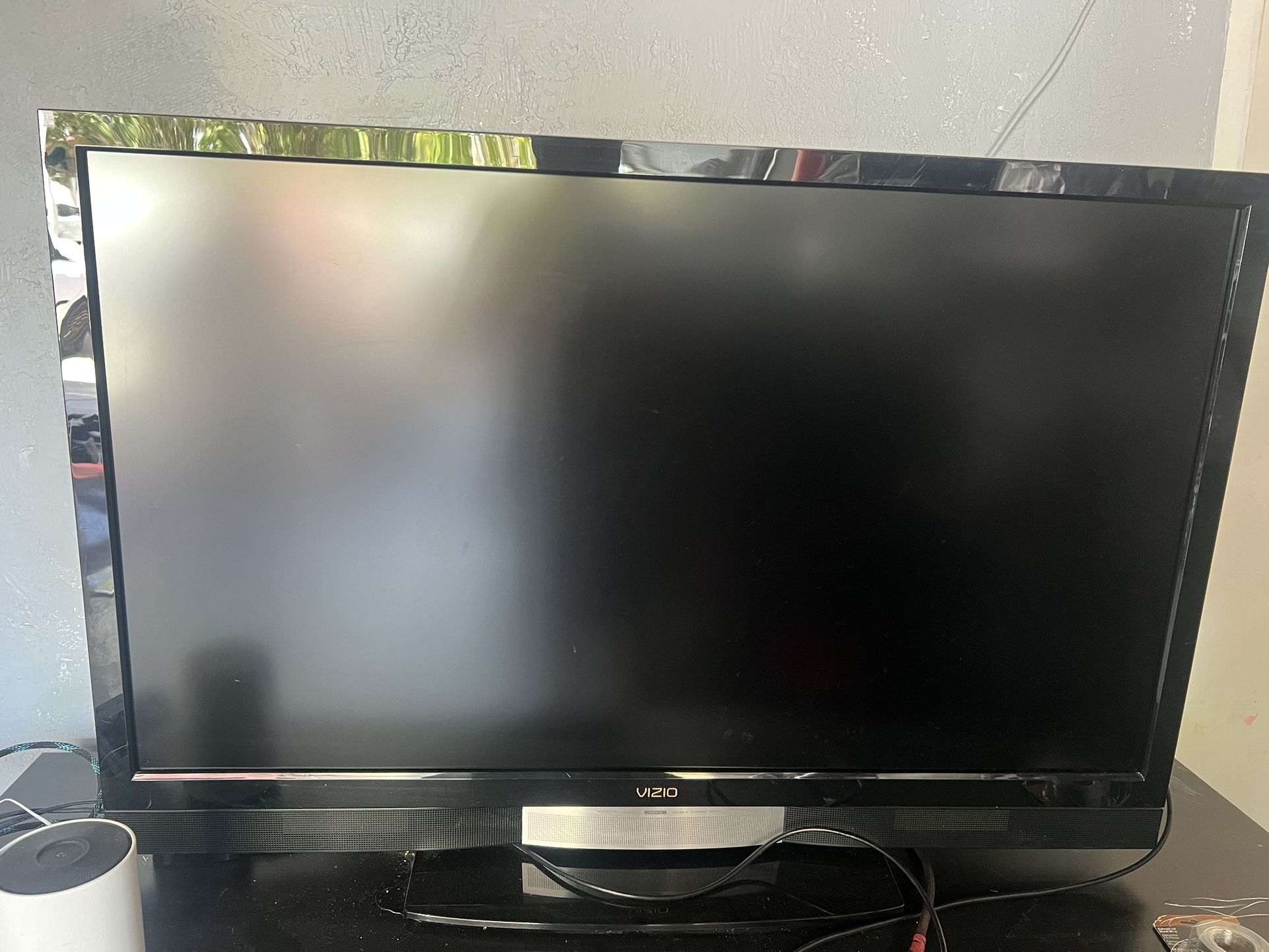 VIZIO Television 47 Inch SV470XVT1A LCD TV