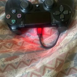 PlayStation 4 Controller 