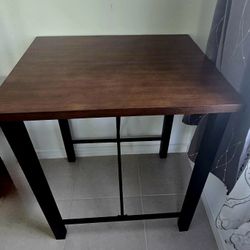 Pub Table