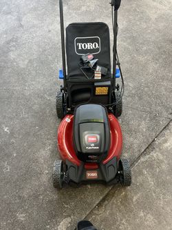 Toro Electric Lawn Mower