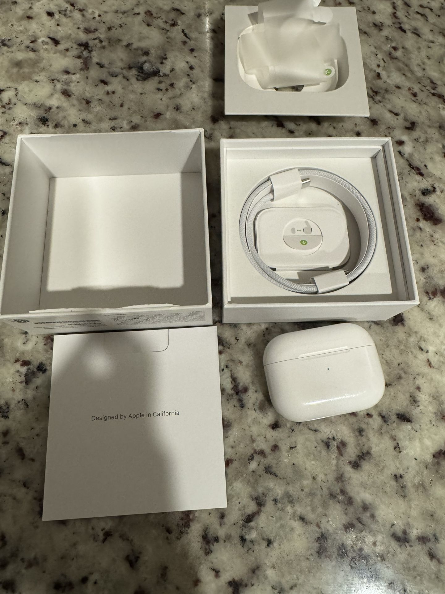 AirPods Pro Gen 2 USB C