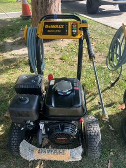 DeWalt 3600 PSI Gas Pressure Washer