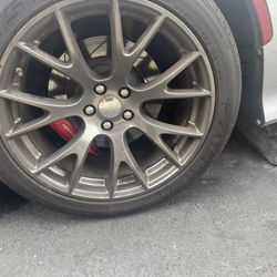Dodge Charger Srt - Wheels & Brake Set Up