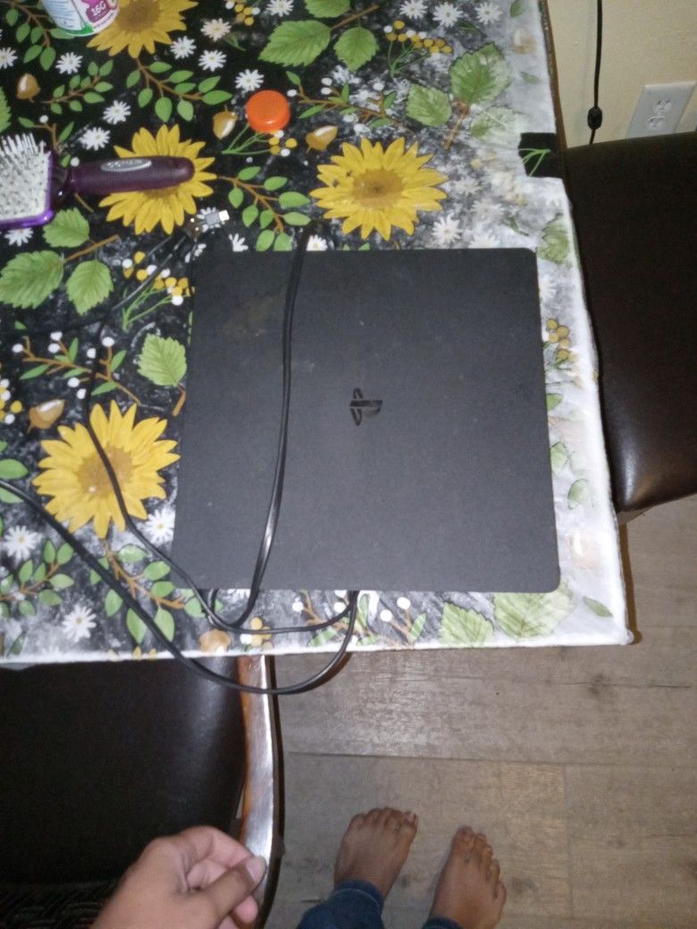 PlayStation4 Slim