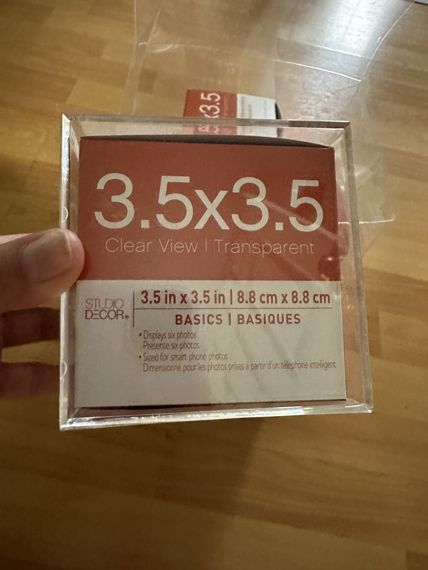 Set Of 6 clear cubes For Photos, Collection Items, Or decoration