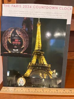 Paris Eiffel Tower photo with Olympic countdown  clock -  2024