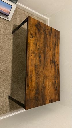 Rustic Wood Coffee Table FREE TODAY