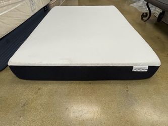 ☁️ Full Size Memory Foam Mattress