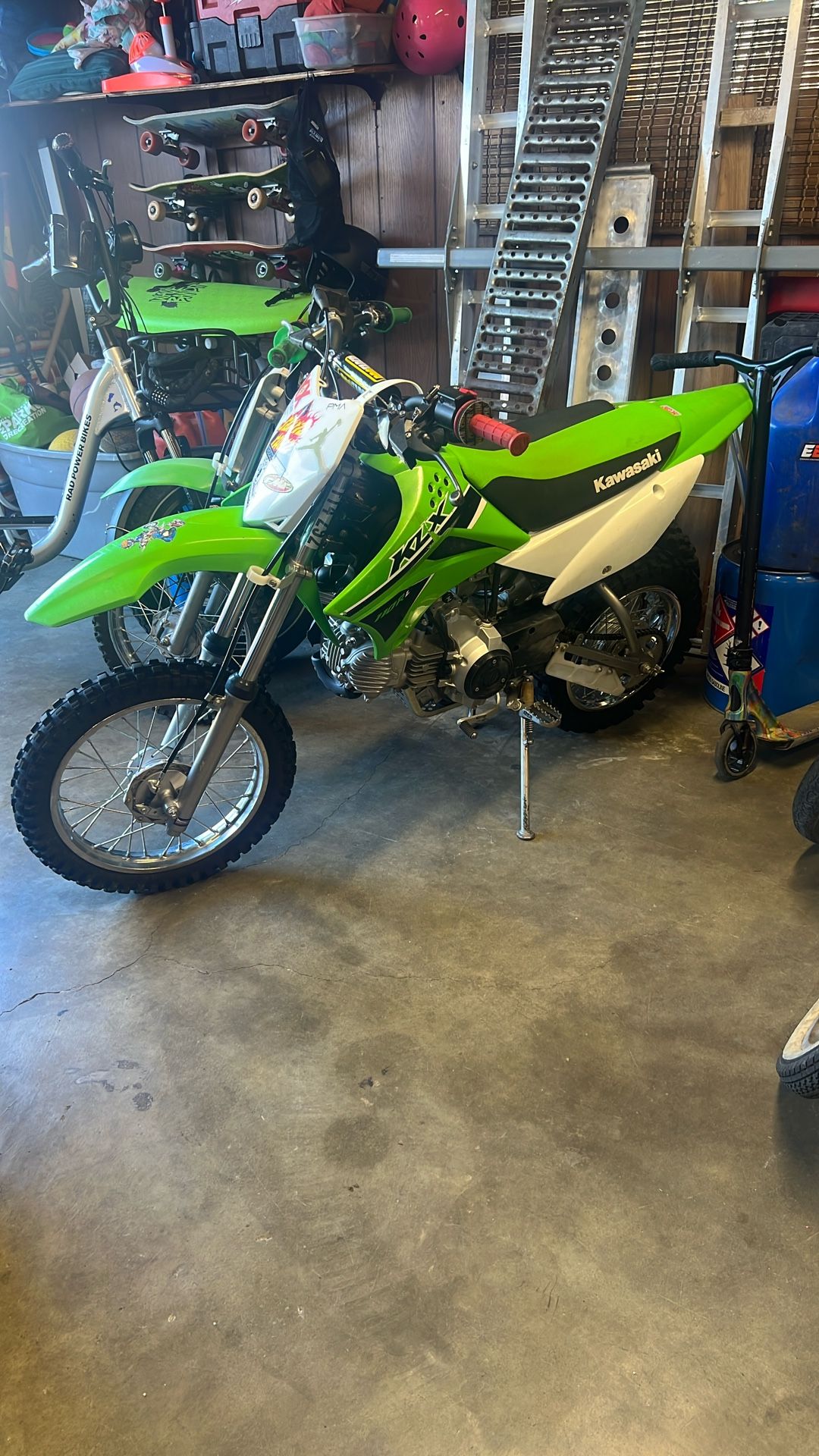 2023 kawasaki KLX