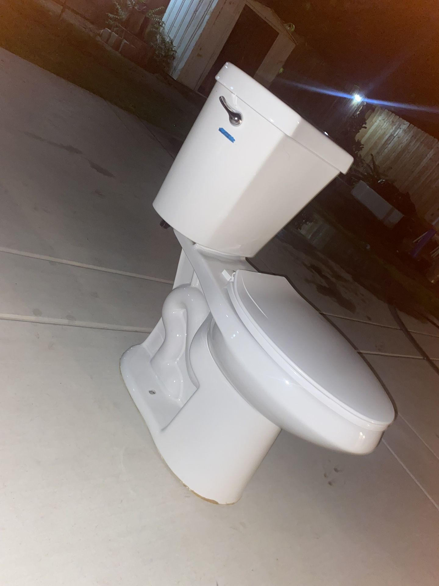 Toilet 