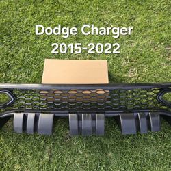 Dodge Charger 2015-2023 Grille