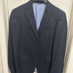 Tommy Hilfiger men’s dark blue suit