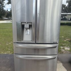 Lg 4 Door Stainless Steel Refrigerator Everything Works Great -30 DAY WARRANTY (same Day Delivery Available)