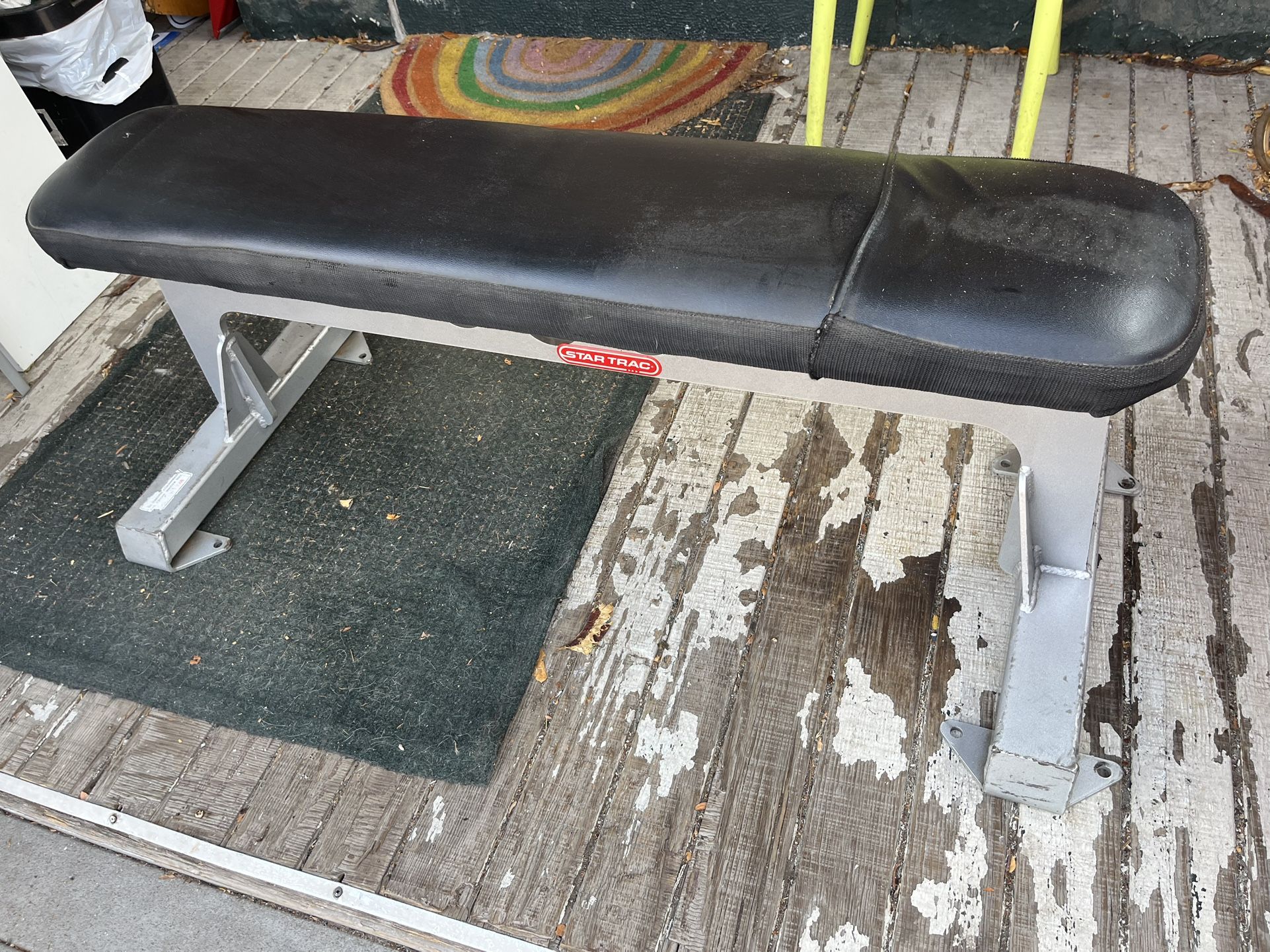 Star Trac Ultra Heavy Duty Gym Quality Flat Weight Bench