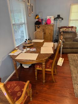 Dining table set