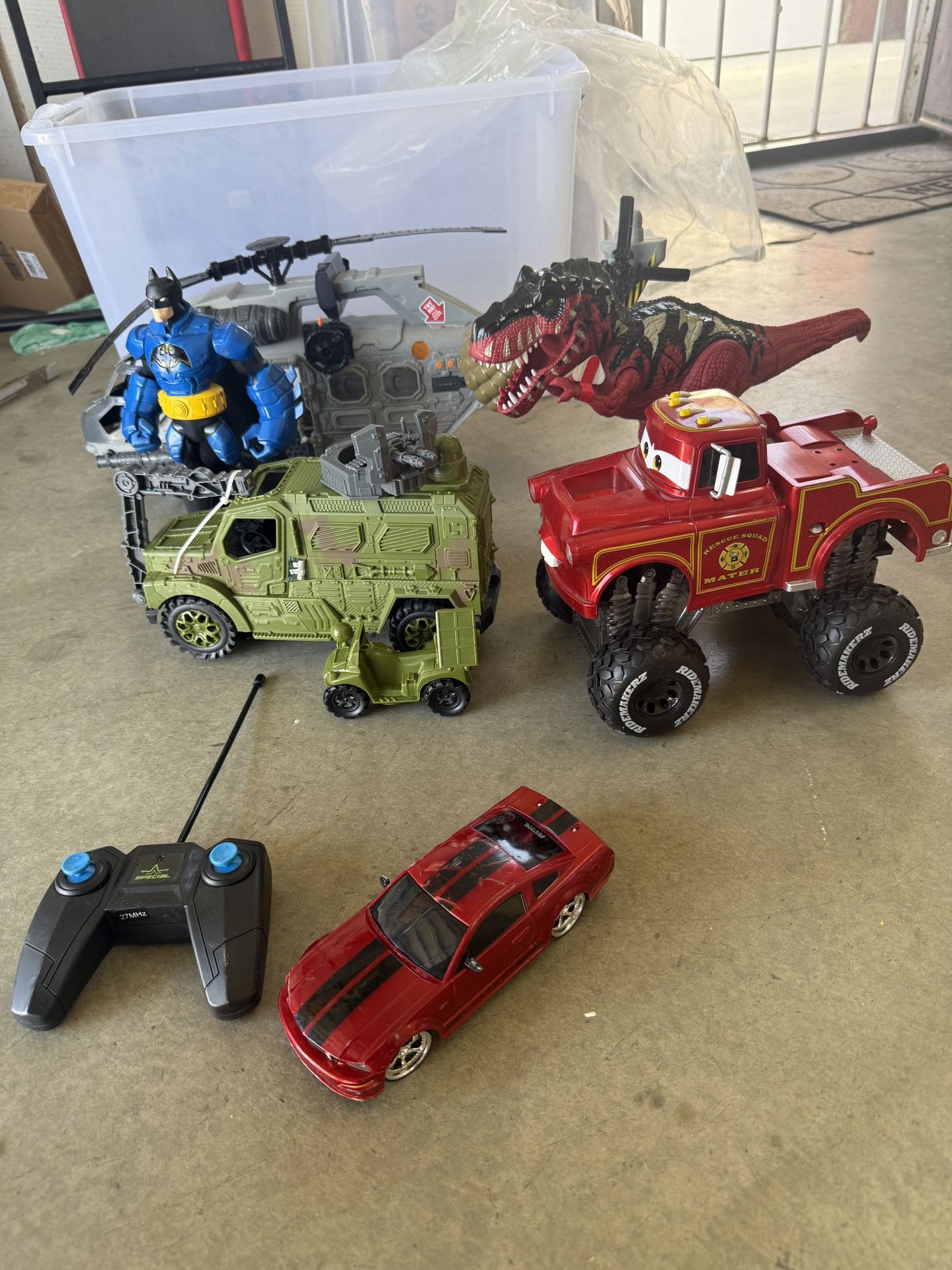 Kid Toys: Cars, dinosaurs, Batman