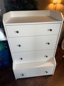 HAUGA 4 drawer ikea dresser