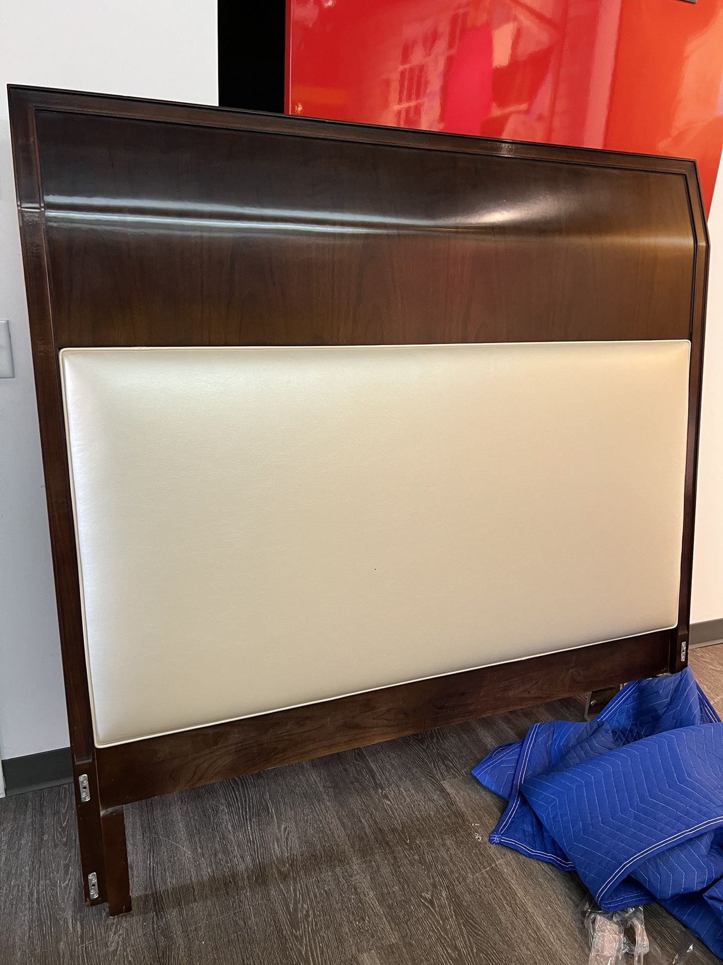 Baker Furniture Bed frame