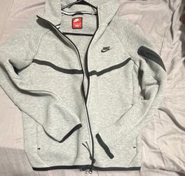 Nike tech