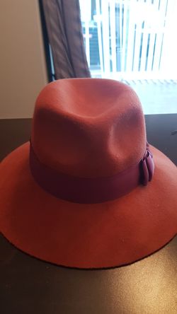 BCBG maxazra Hat