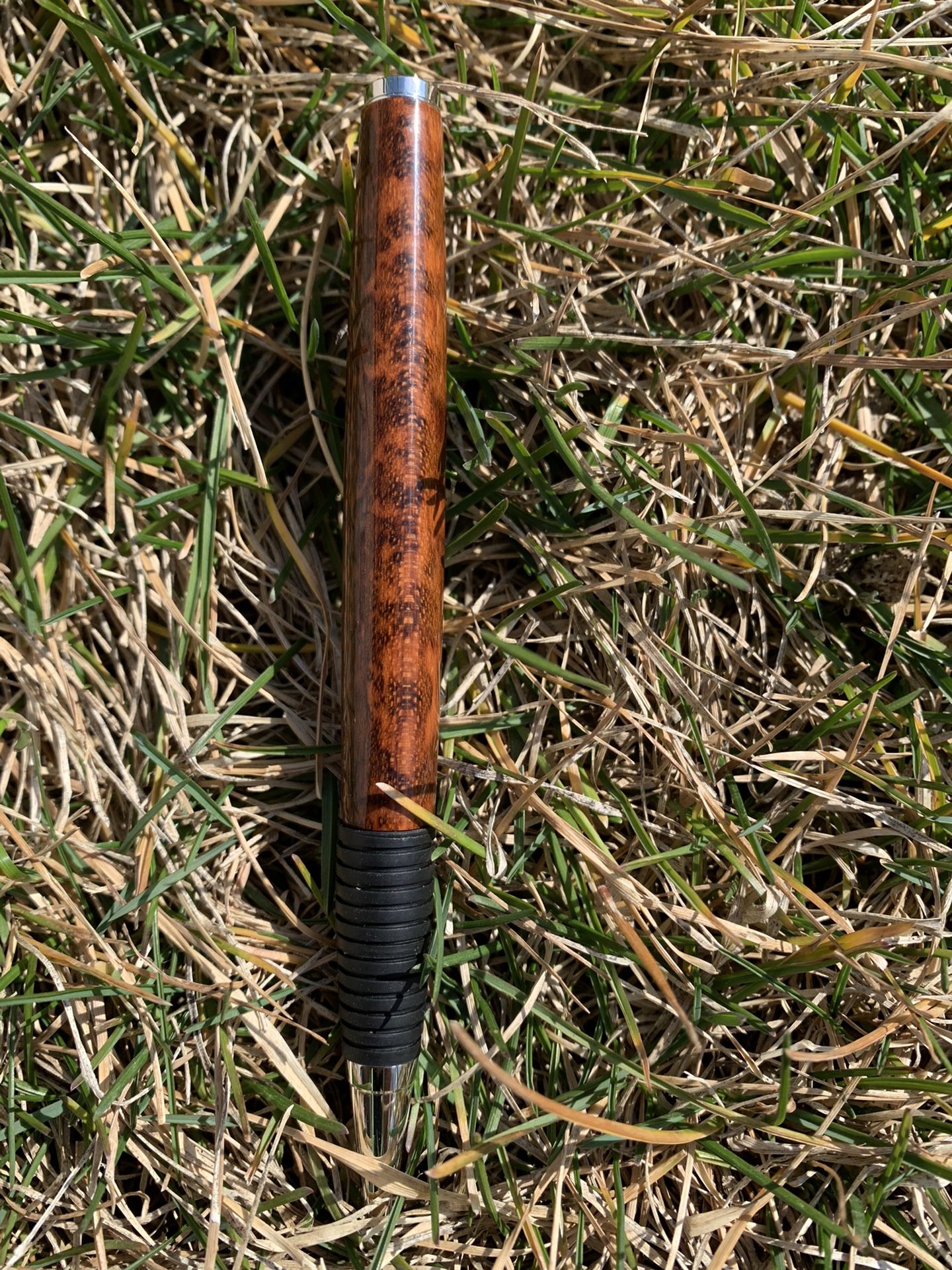 Modified slimline twist pen