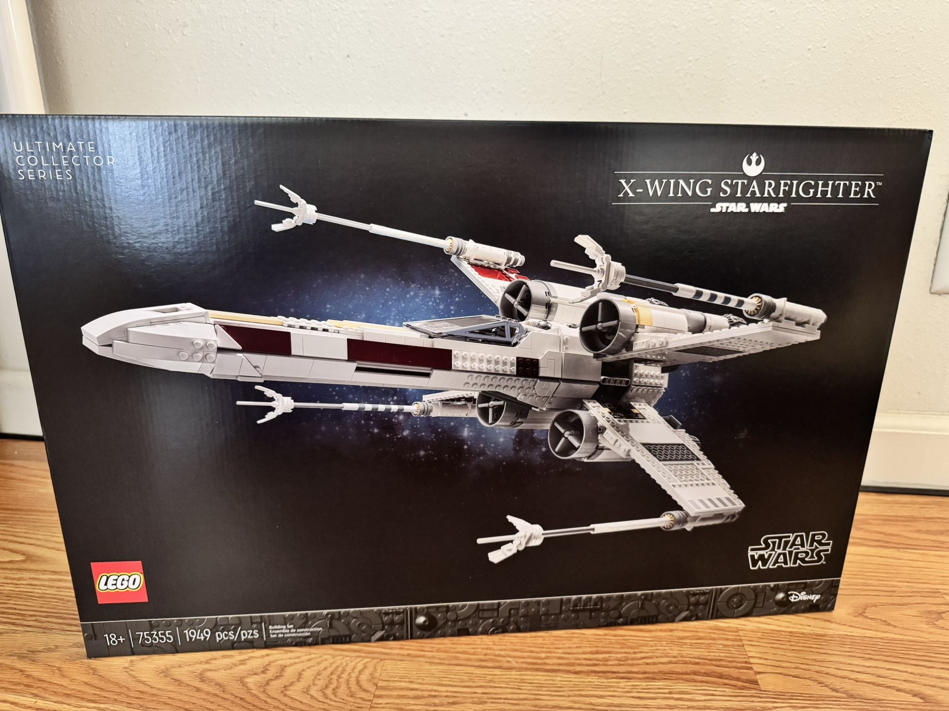 LEGO Star Wars UCS X-Wing 75355