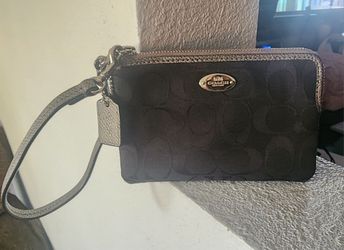 Rarely used - Authentic Coach Clutch