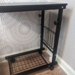 Rolling Side Table/Desk 