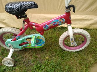 Girls bike