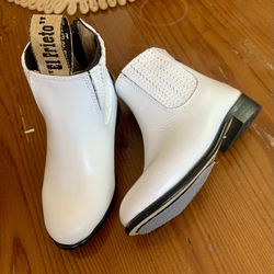 Children’s White Cowboy Boots Sz 7 